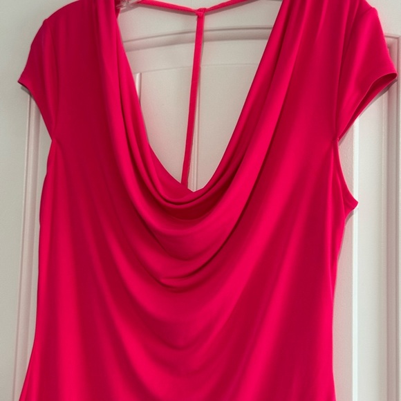 Elegant Pink Dress - Picture 2 of 5